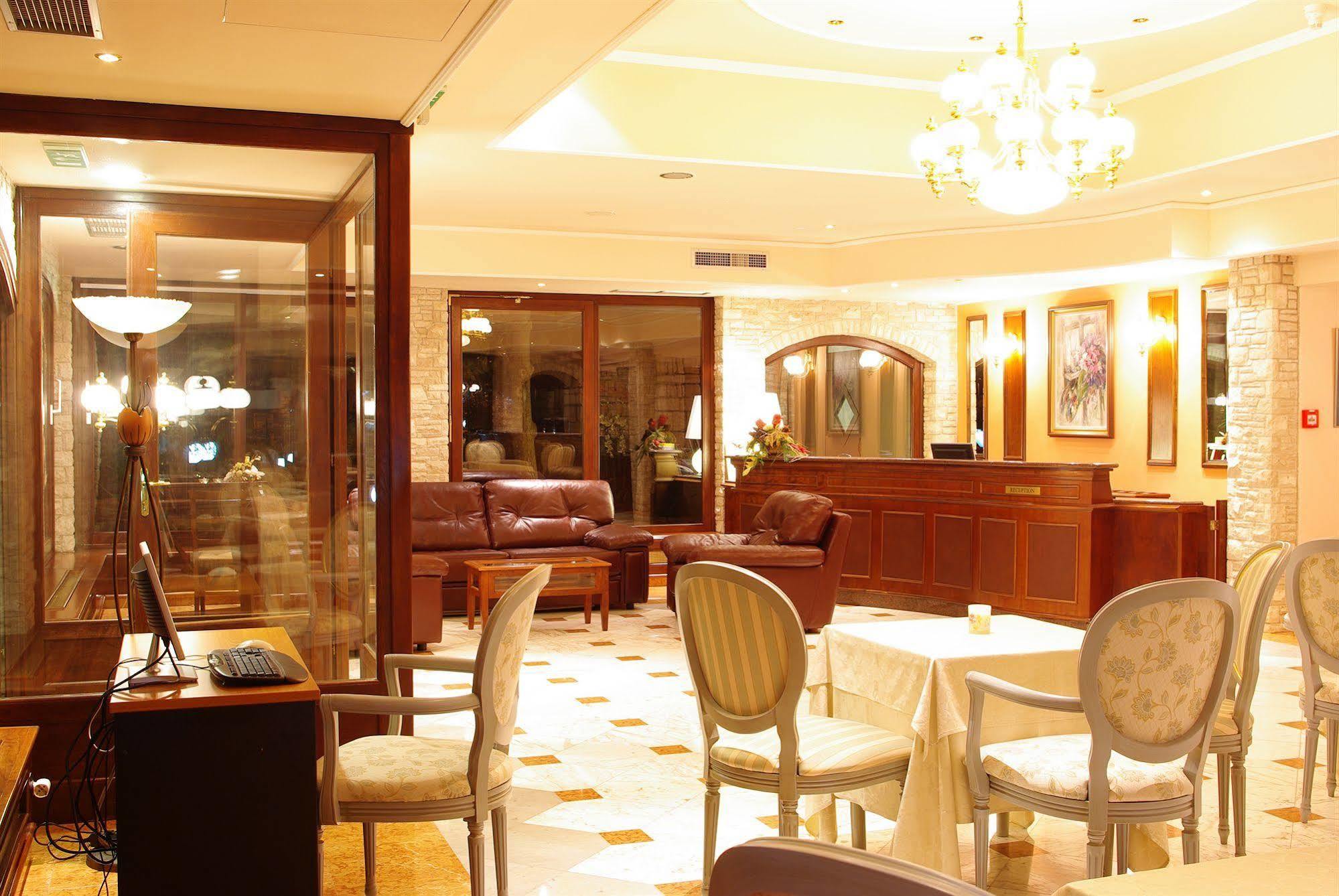 Hotel Minerva Medulin Ngoại thất bức ảnh